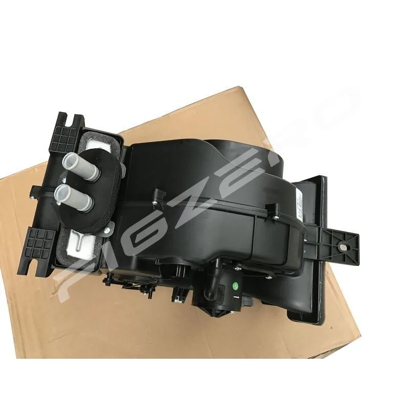 Warm Air Blower Assembly with Water Tank Assembly for Wuling Light S 6376 6400 6388 6389