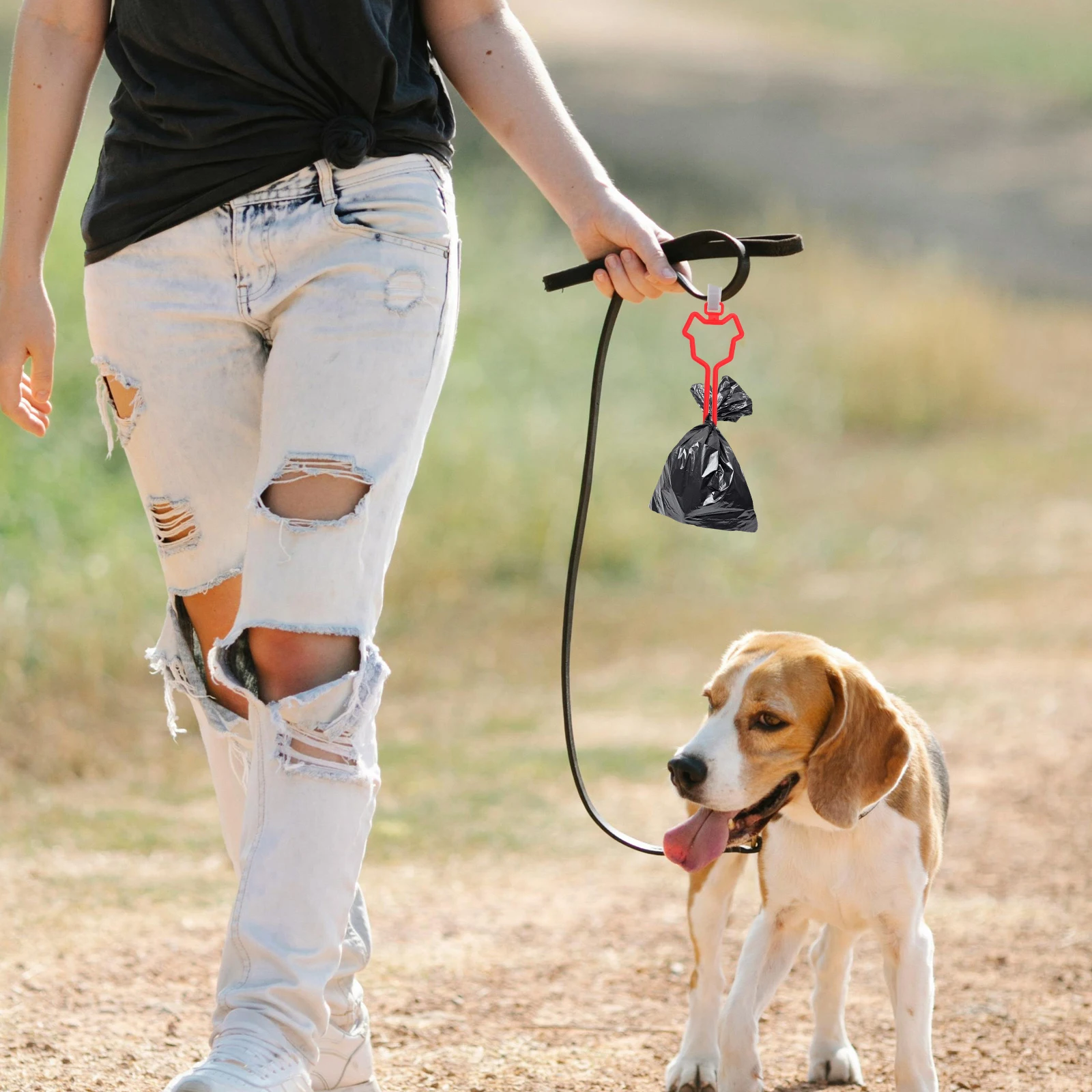 

Hands-Free Poop Bag Holder Essential Pet Waste Carrier Removable Clip Easy Attach Dog Leash Holder for Outdoor Walks Hikes and
