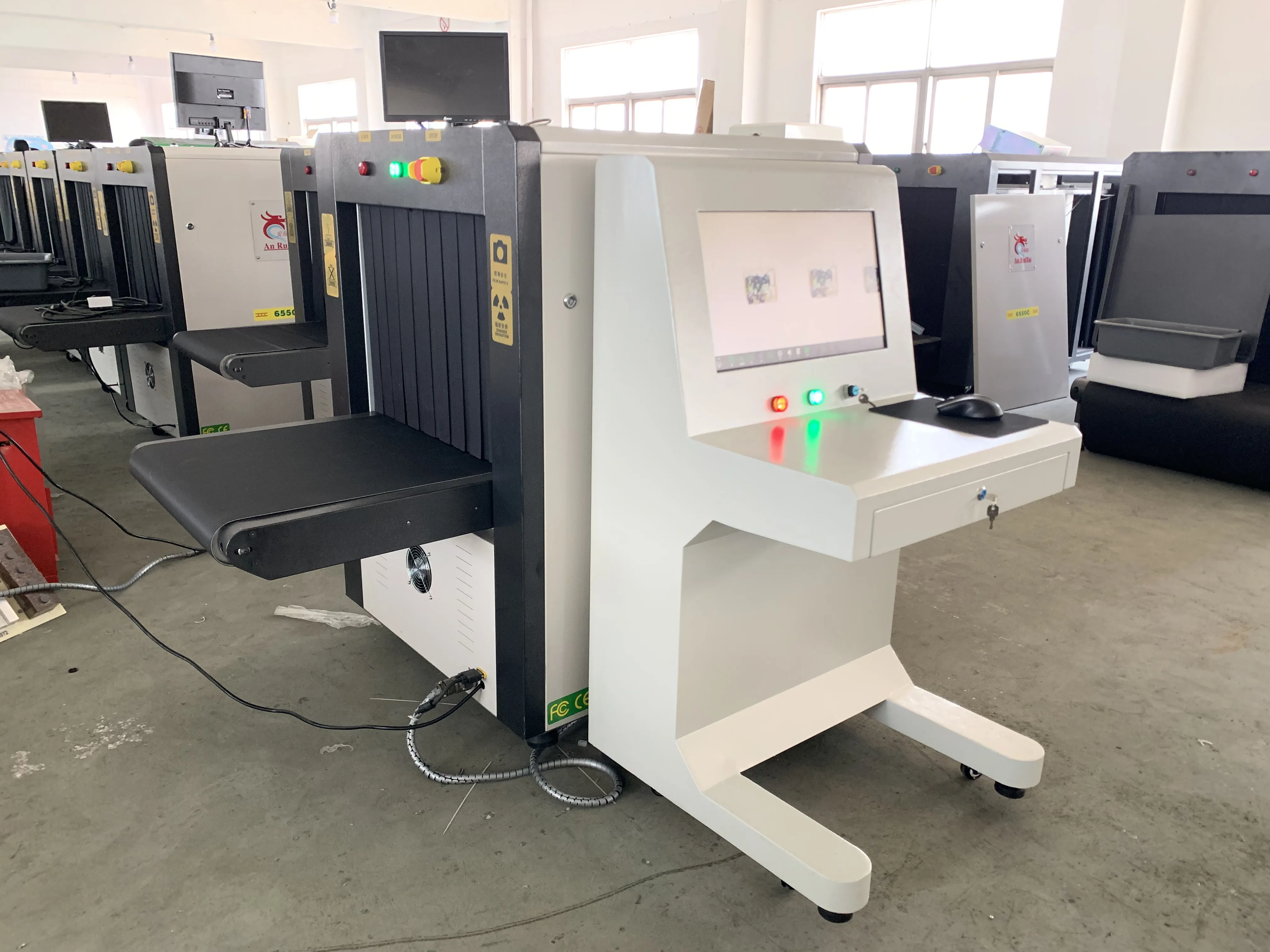 Airport Subway X Ray Cargo Parcel Scanner X-Ray Baggage Scanner Machine