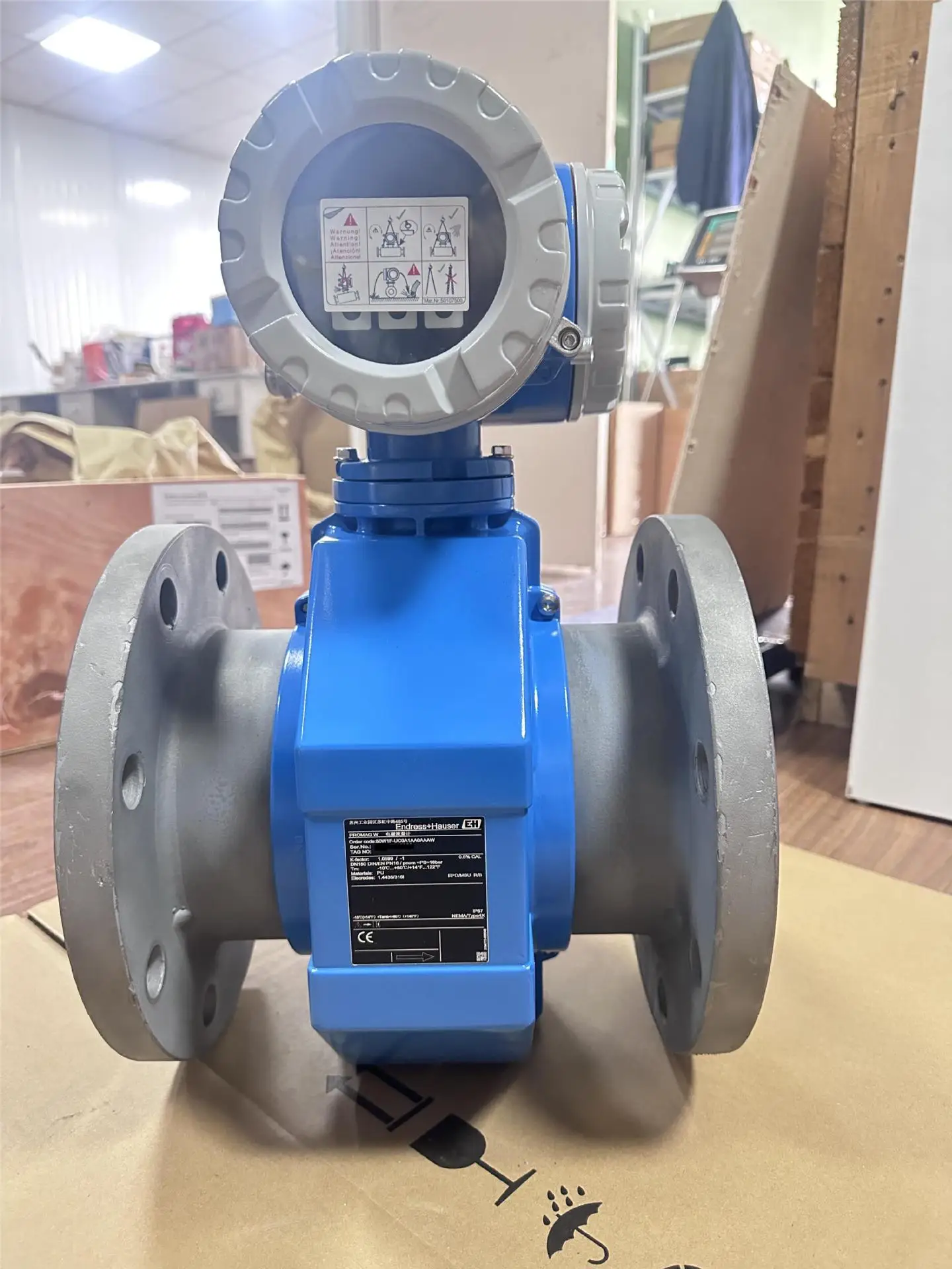 PROMAG P Electromagnetic flowmeter All stainless steel food grade TMT82-99K2/278 Corrosion-resistant Technical Data E+H