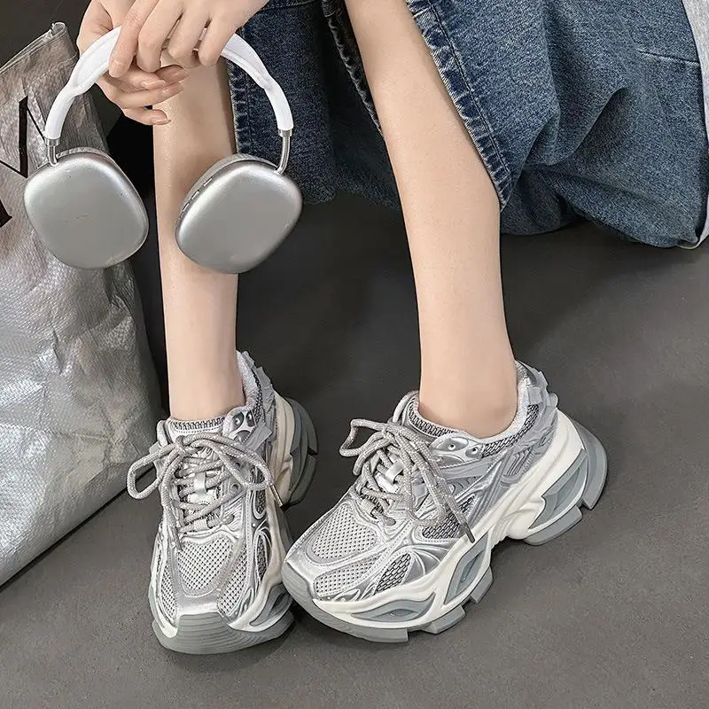 

Boosting Height Sports Shoes Women's Casual Sharp Head Thick Bottom Increase Step Leather Eye Abnormal Pupil Silver Tiger...