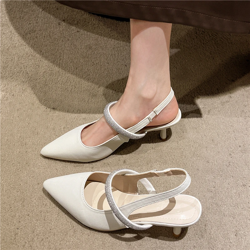 

New Style Fashion High Heel Sandal for Women Shoes Closed Toe Suit Female Beige Shallow Mouth Medium High-heeled Comfort Shoes