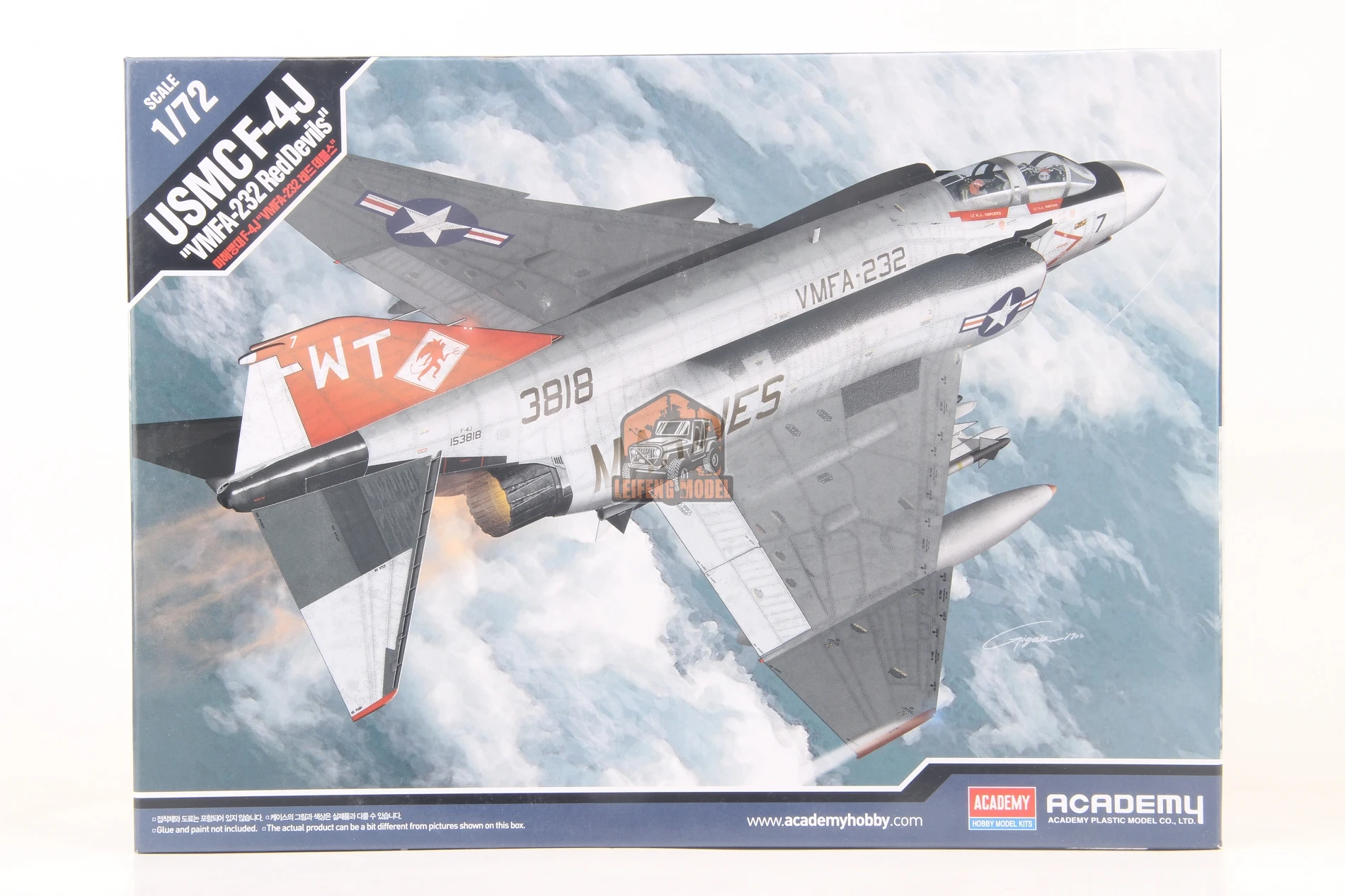 ACADEMY 12556 1/72 U S M C F-4J VMFA-232  Red Devils Model Kit