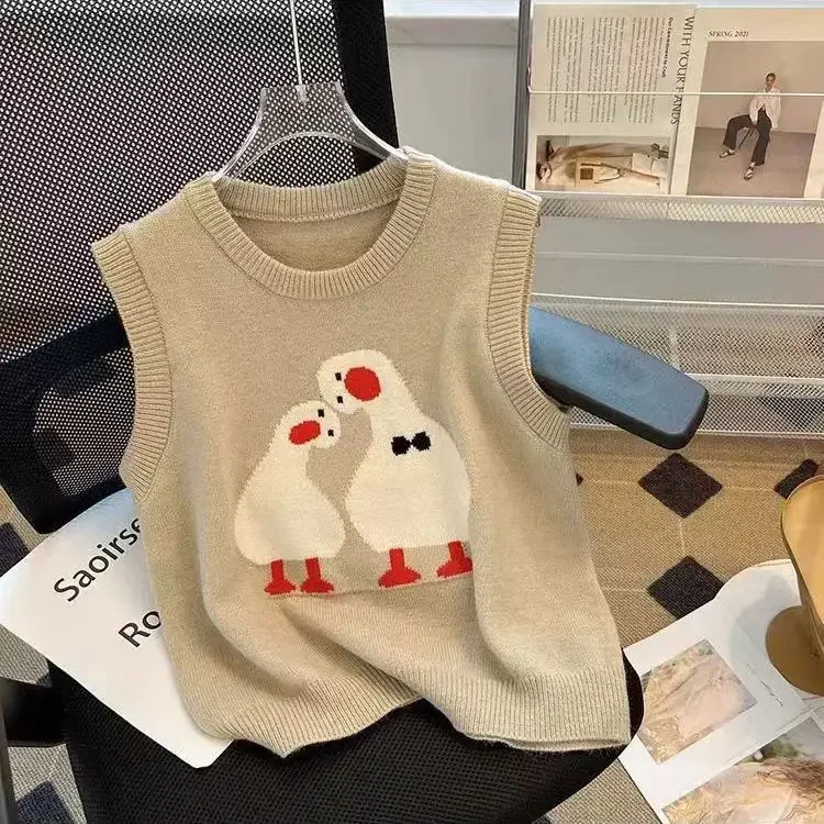 

Spring Cartoon Two Ducklings Vest Female 2025 Autumn Round Neck Pullover Sleeveless Vest Design Sense Top