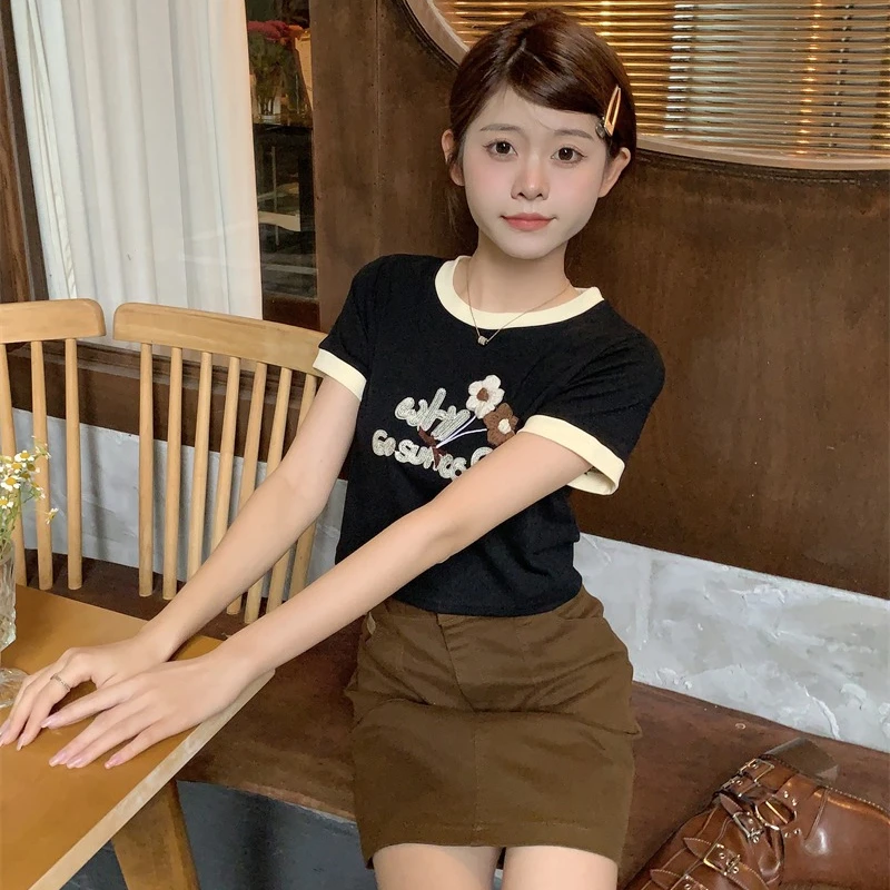 Three-dimensional Flower T-shirts Women 2024 New Spring O-neck Color Collision Short-sleeved Sweet Versatile Short Tops Female
