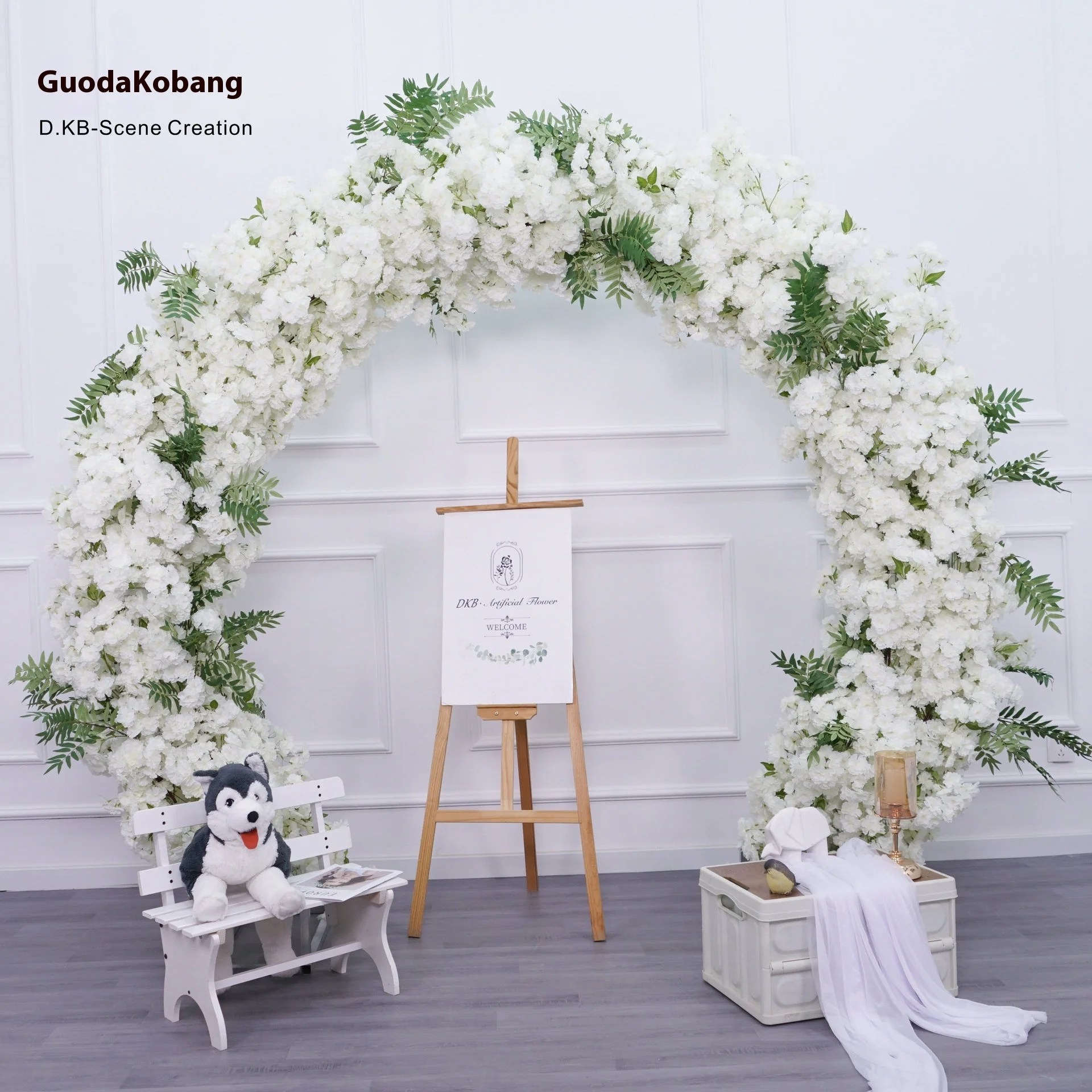 

Forest-Inspired 3D Artificial Flower Arch for Wedding Decorations Floral Background Photography Props for Christmas Elegantly