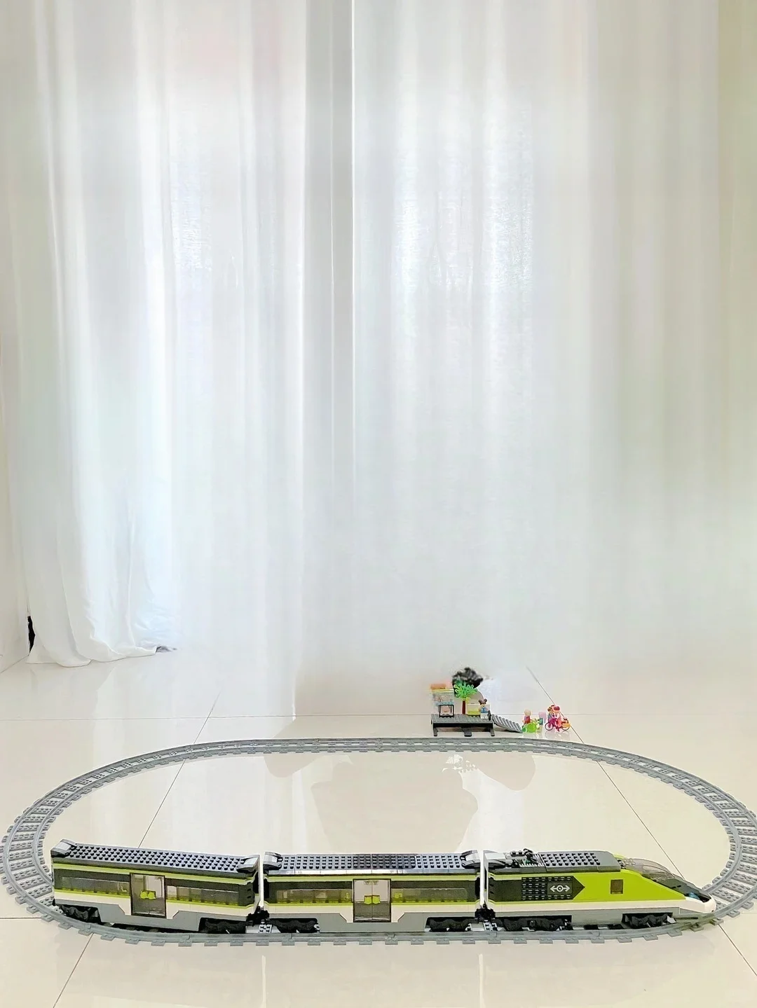 Thumbnail 4 - #39 Latest Remote Control Toy Trains Offers