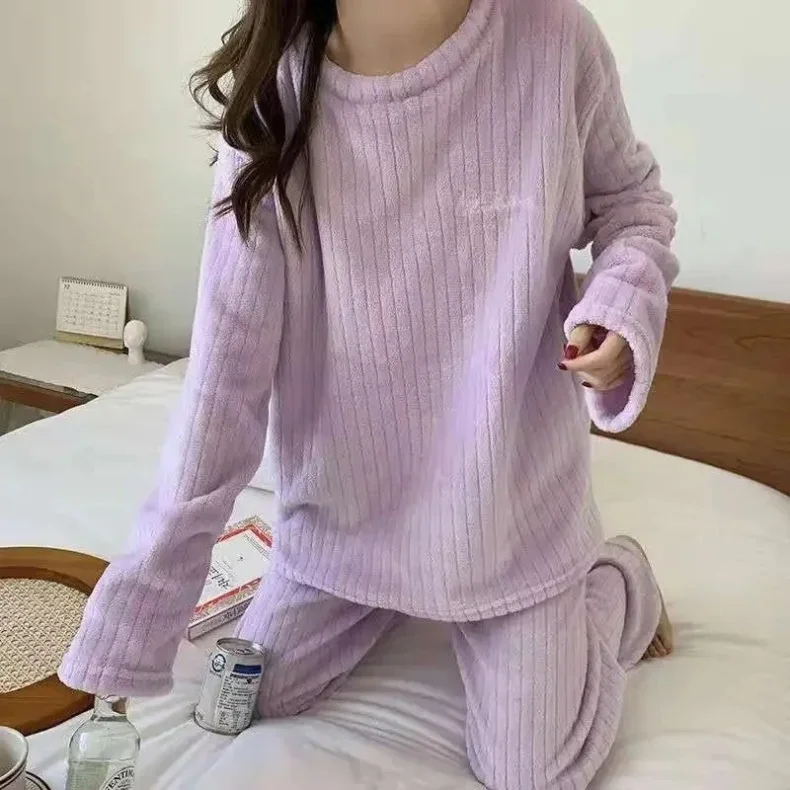 CHAUNGERM Damen Neues Winter-Korallenfleece-Pyjama-Set, Warmes Gepolstertes Freizeit-Loungewear-Schlafanzug-Set für Herbst und kaltes Wetter – Detail 11
