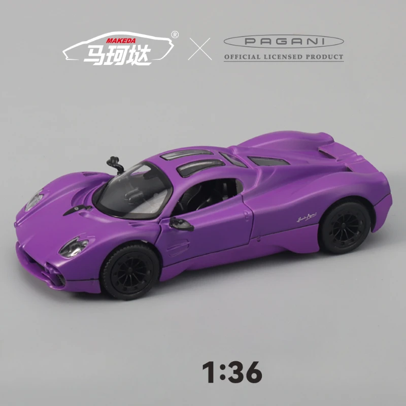 

Official Licensed 1/36 Scale Pagani Utopia Alloy Car Model Diecast Simulation Miniature Voiture Children Boy Birthday Gift