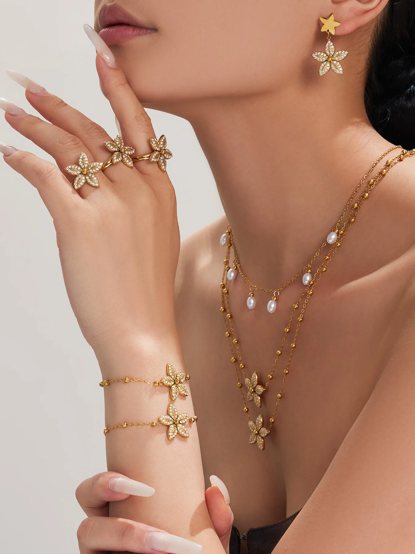 316L Edelstahl Schmuckset: Halskette, Armband, Ring, Ohrringe mit Tulpenblüten, Zirkonia, Pentagramm und Quasten für Damen, Wasserfest – Detail 6