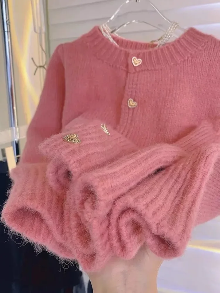 Cárdigans cortos de punto con cuello redondo para mujer, chaqueta de manga larga con botones de corazón, suéter rosa, otoño e invierno, 2024