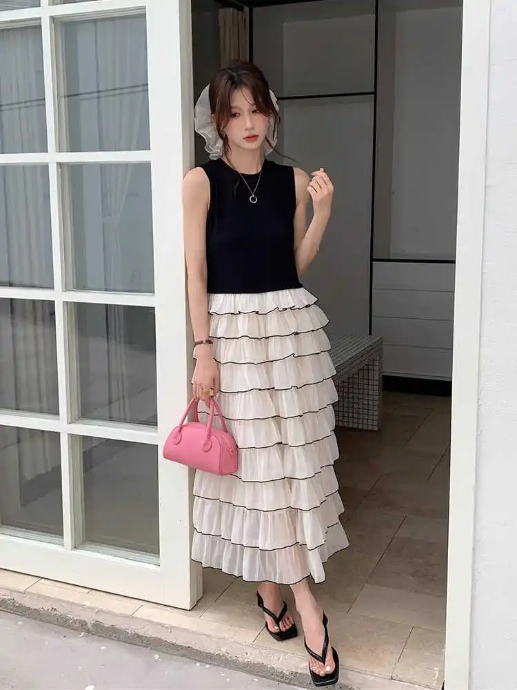 

Clothland Women Stylish Ruffle Midi Dress Ball Gown Tank Spliced High Waist One Piece Sweet Cute Mid Calf Dresses QE091