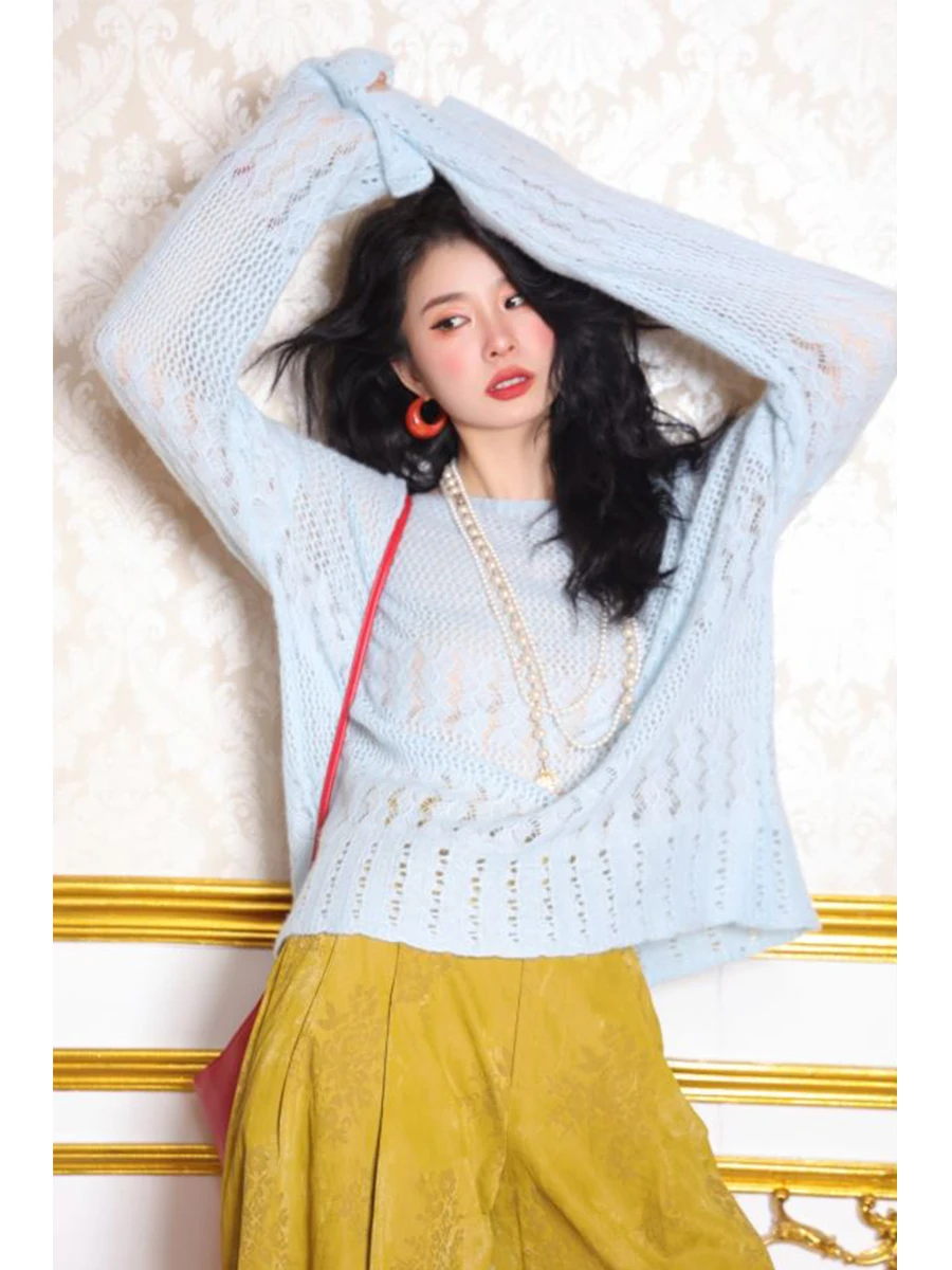 

Dangdang Somes Qingyanou Woolen Hollow out Knitted Sweater round Ne Camere Silk Women's Faion Autumn Season Long Sve