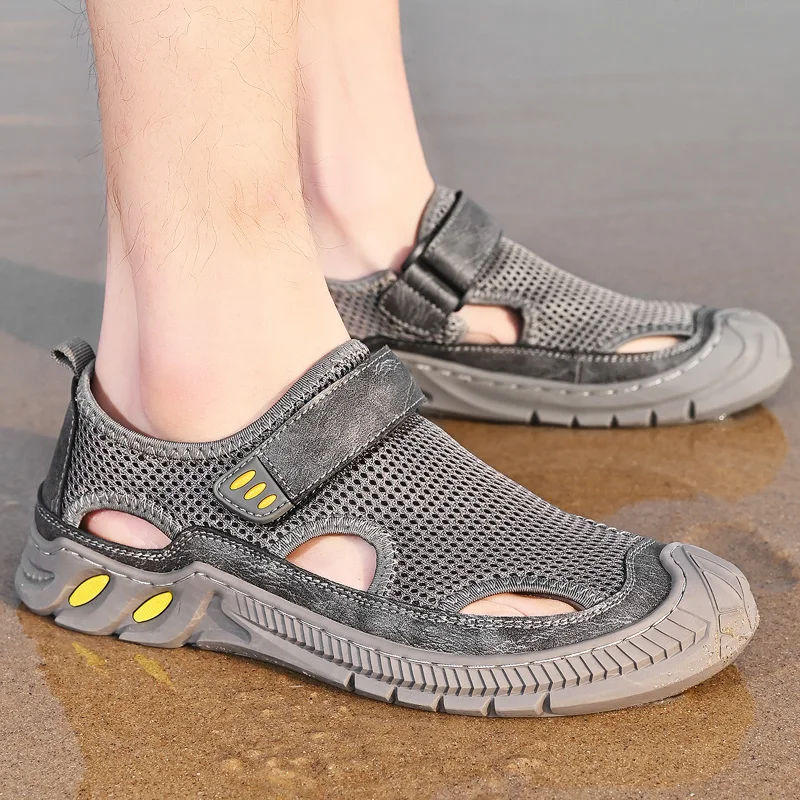 The Best Selling Product of Men's Casual Sandals In The Summer of Outdoor Boys' Flat Bottom Non Slip Breathable Luxury Designer