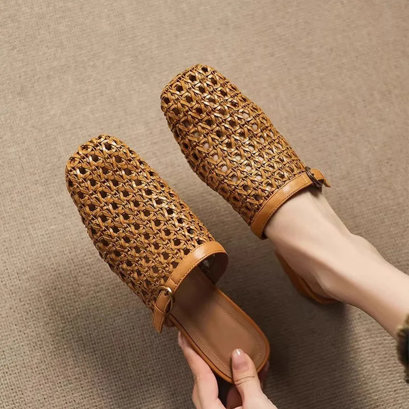 French Retro Fashion Woven Breathable Hollow Women's Slippers Bag Head Half Drag Summer Wear Low-heeled Casual Mesh Muller Shoes