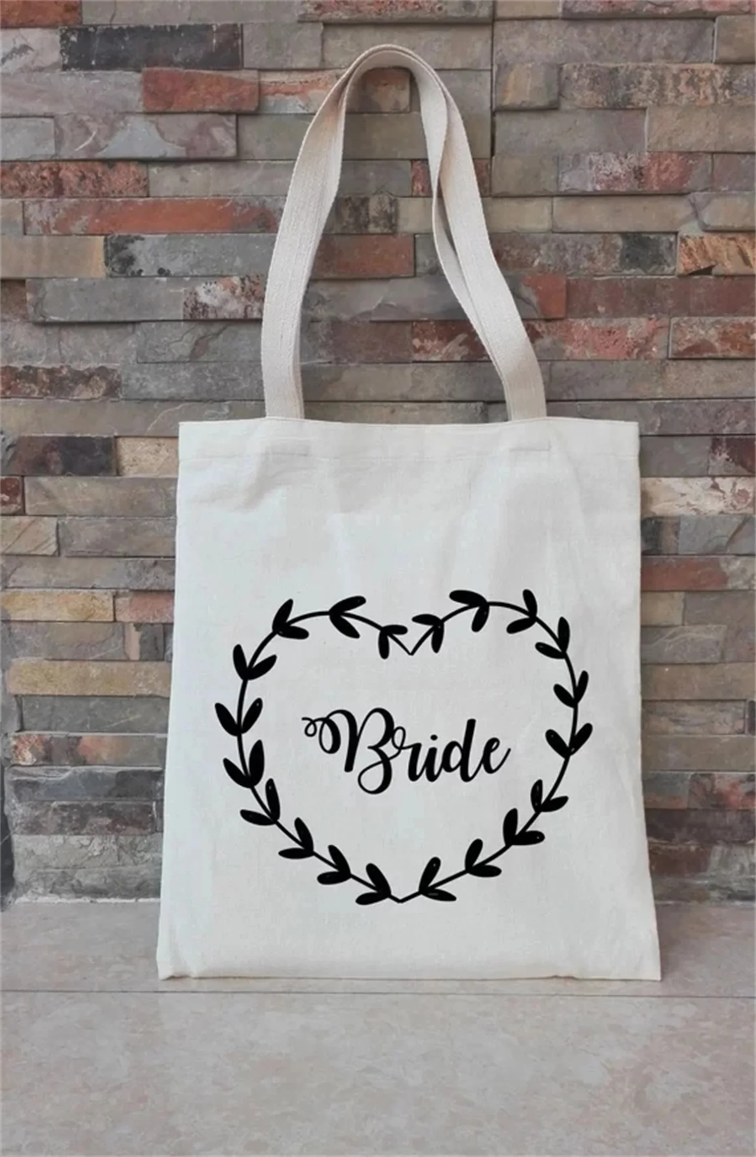 

personalize wedding wreath bride Bridesmaid Maid of Honor canvas Tote Bags bridal shower thank you hen party company gift bags