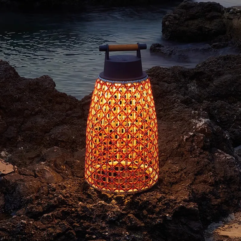 Outdoor Waterproof Wall Lights Hand-woven Rattan Courtyard Villa Outdoor IP67 Lawn Lights
