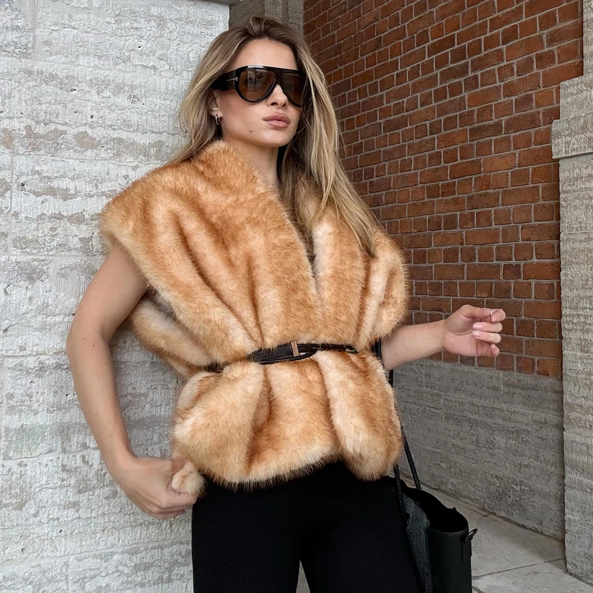 2026 New Women Faux Fur Vest Fluffy Shaggy Sleeveless Belted Big Collar Camel Winter Outerwear Luxury Streetwear