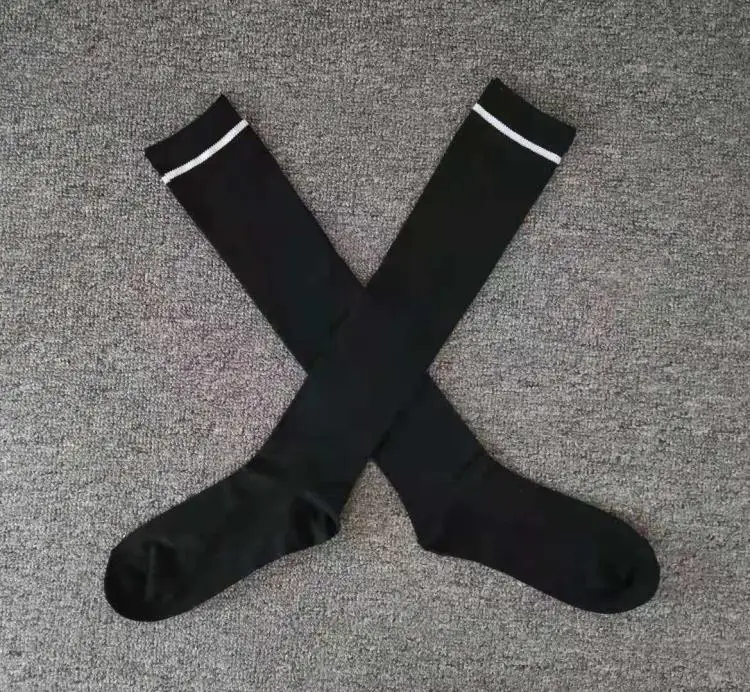 New ladies' over-the-knee golf socks, baseball socks and long tube leisure golf ladies socks