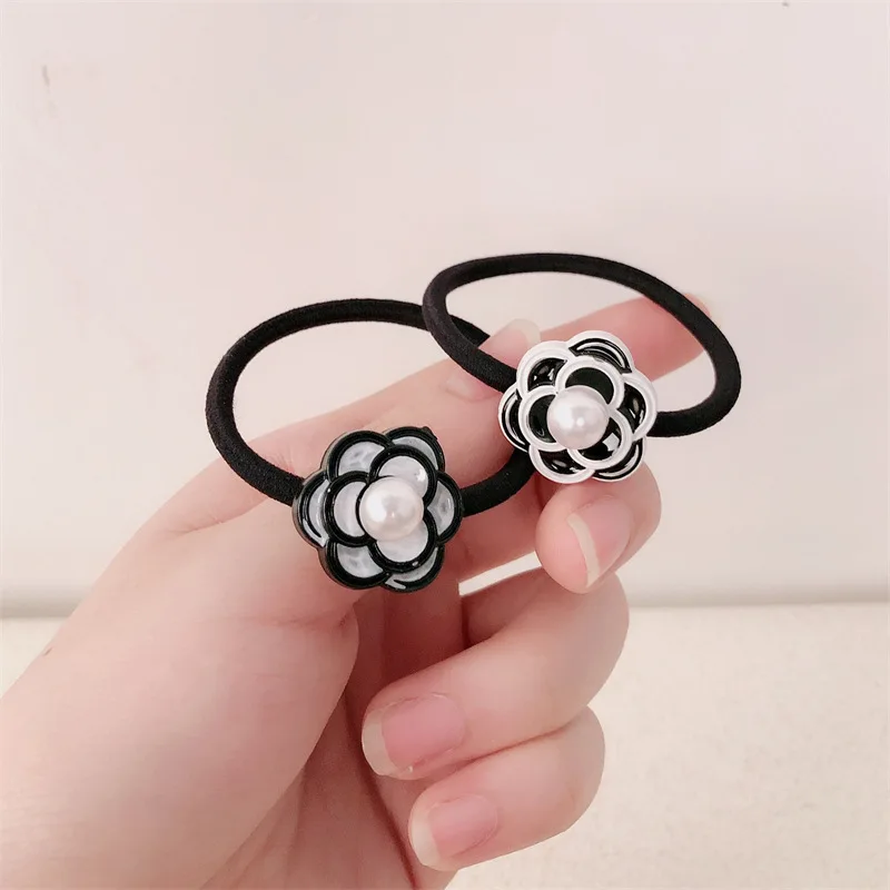 

2pcs Camellia Hair Band Simple and Cute Rubber Band Sweet Versatile Headrope Hair Accessories