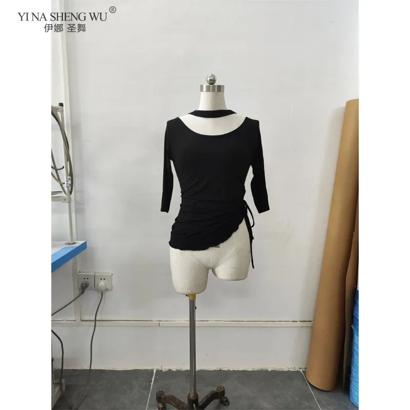 女性のベリーダンスパフォーマンスコスチュームモーダル練習トップスカーフストラップデザイン初心者向けダンス服女性ダンサー向け