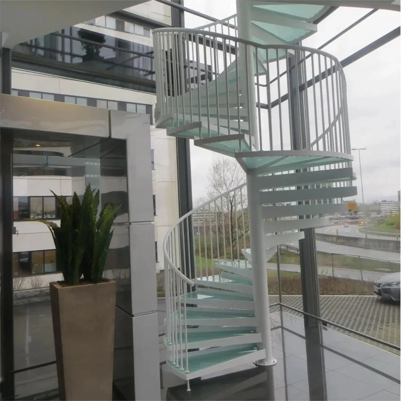 custom.Modern Outdoor Staircase Carbon Steel Structure Rust Proof Coating Safe Compact Design Courtyard Backyar