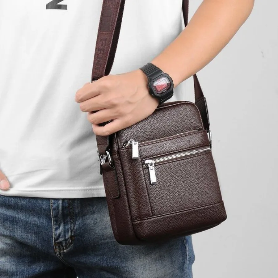 

【Новый стиль】 Мужская сумка через плечо 2026 года, модная мужская сумка-кроссбоди из текстурированной воловьей кожи