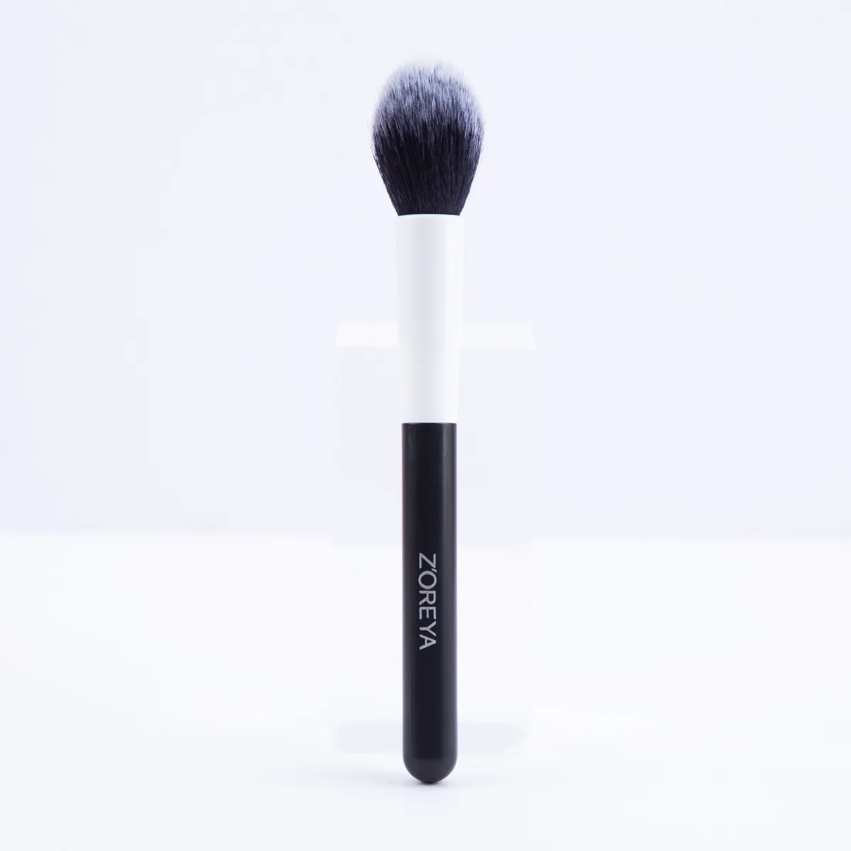 

Zoreya New Flame Highlighter Brush Brightening Smudge Brush Beginner Makeup Tool Blush Makeup Brush