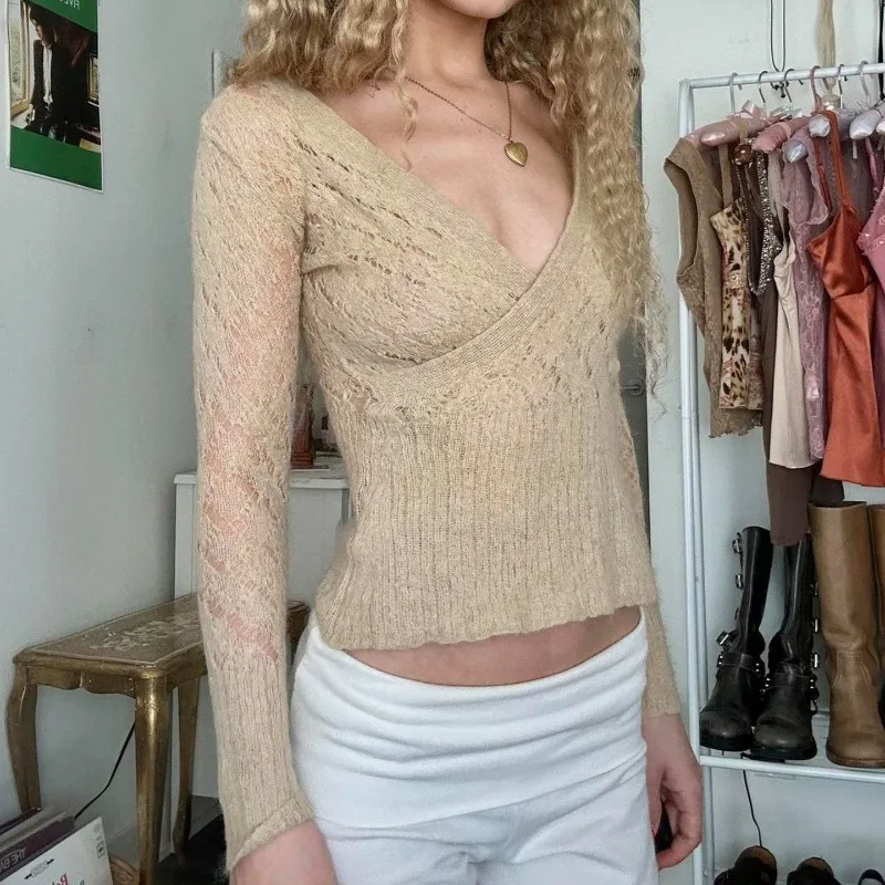 Spice Girl V-neck Texture Long-sleeved Sweater Top Slim and Thin, Hollowed Out To Make Old Sweater view 2