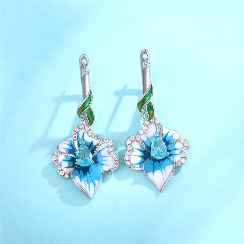 Huitan Handgemachte Blaue Blume Tropfen Ohrringe für Frauen Kreative Emaille Design Ästhetische Weibliche Ohr Zubehör Party Trendy Schmuck