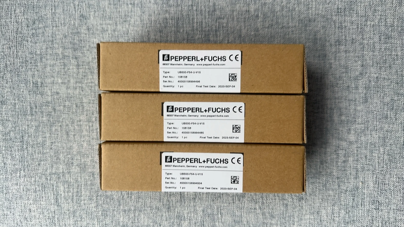 

Ultrasonic sensor UB500-F54-U-V15