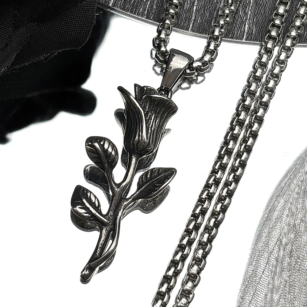 

Gothic Dark Romantic Rose Flower Pendant Necklace For Women Men Stainless Steel Gun-black Color Plant Couple Chain Jewelry Gift