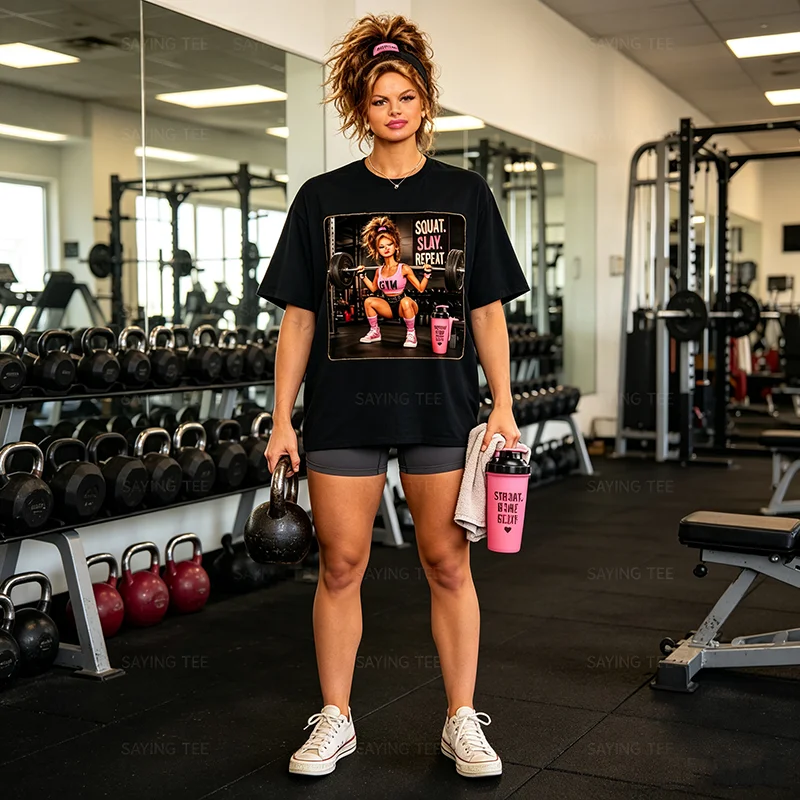 Lustiges Fitness-T-Shirt mit Meme-Humor: Ekelhaftes Gym-Girl, Y2K-Puppen-Gesicht, Damenmode, Gewichtheben-Grafik, Baumwollbekleidung – Detail 4