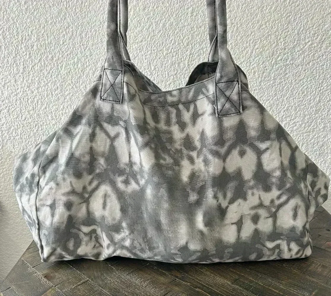 AL Casual Tie Dye Letter Printed Travel Bag Luxury Designer Women Summer Tote Bag Large Capacity Sports Storage Luggage Bag