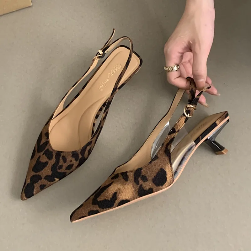 

Women Flats Shoes 2024 Designer Luxury New Fashion Ladies Heels Mule Shoes Slingbacks Sandals Casual Female Loafer Leopard Mujer