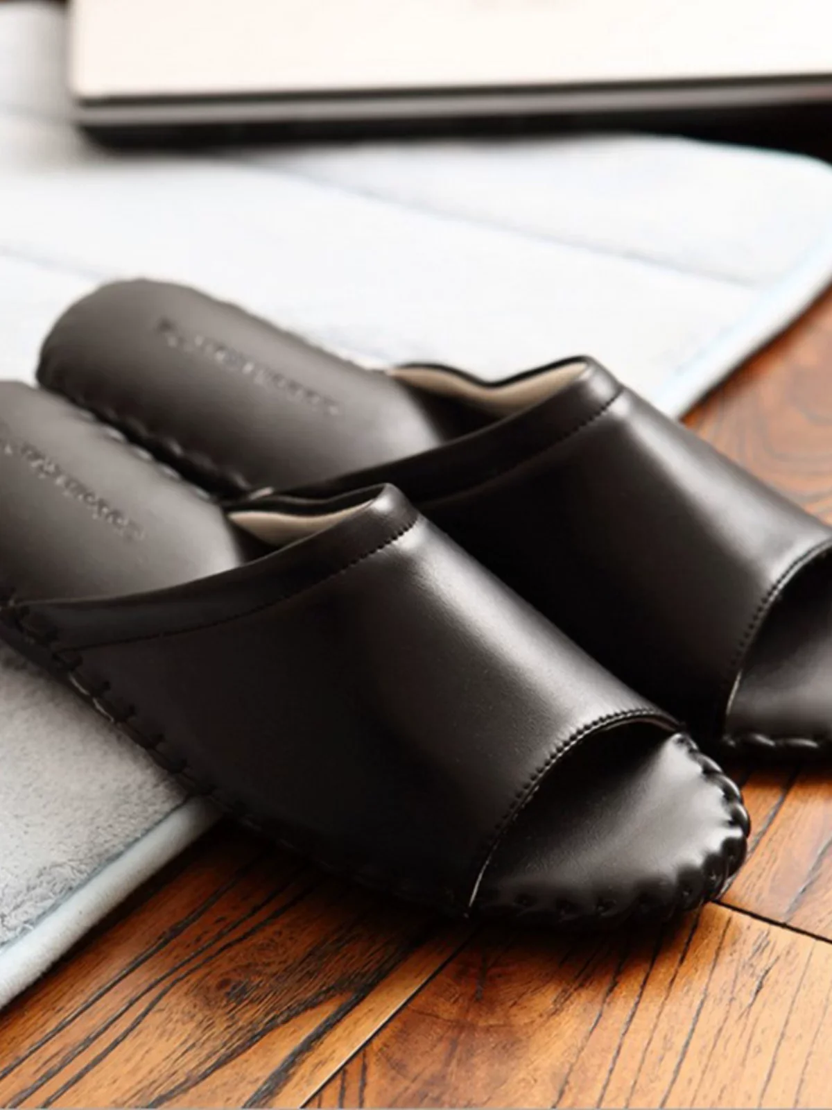 Men's PU Leather House Slippers – Summer Indoor Sandals with Non-Slip Soft Sole, Quiet & Durable Floor Shoes