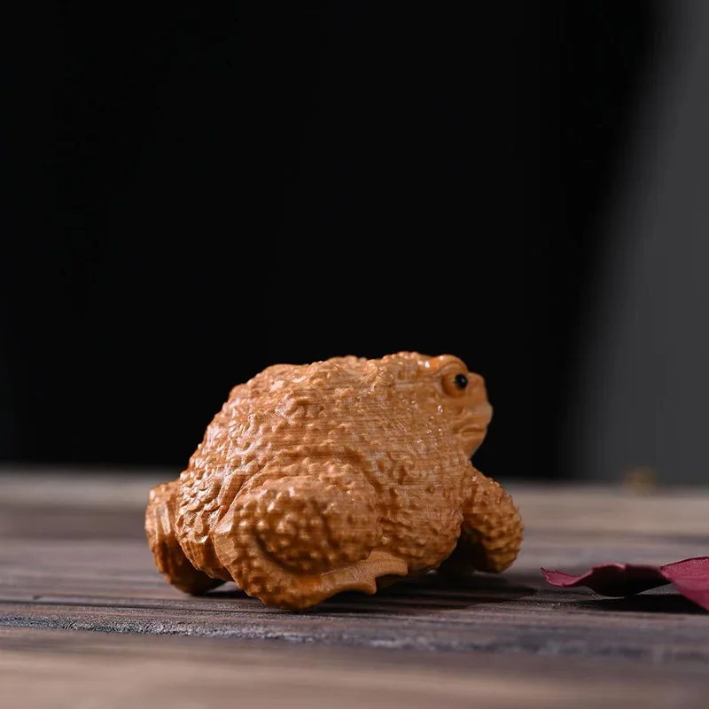 Natural Cypress Golden Toad Sculptures and Figurines Chinese Frog Mascot Home Room Office Wealth Luck Feng Shui Decor