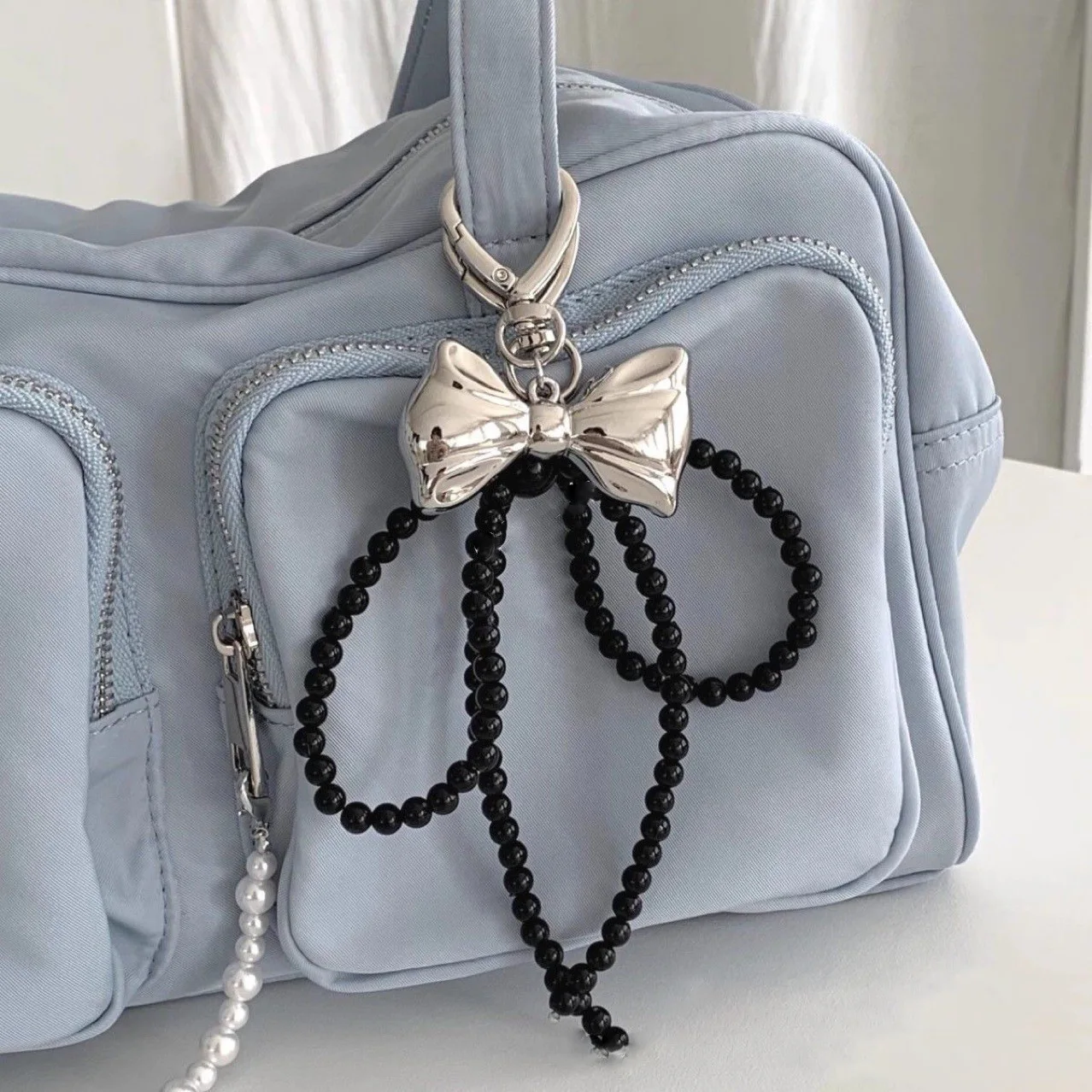 Cute Beaded Pearl Bowknot Keychain for Women Girls Metal Bow Pendant Bag Decoration Accessories image 5