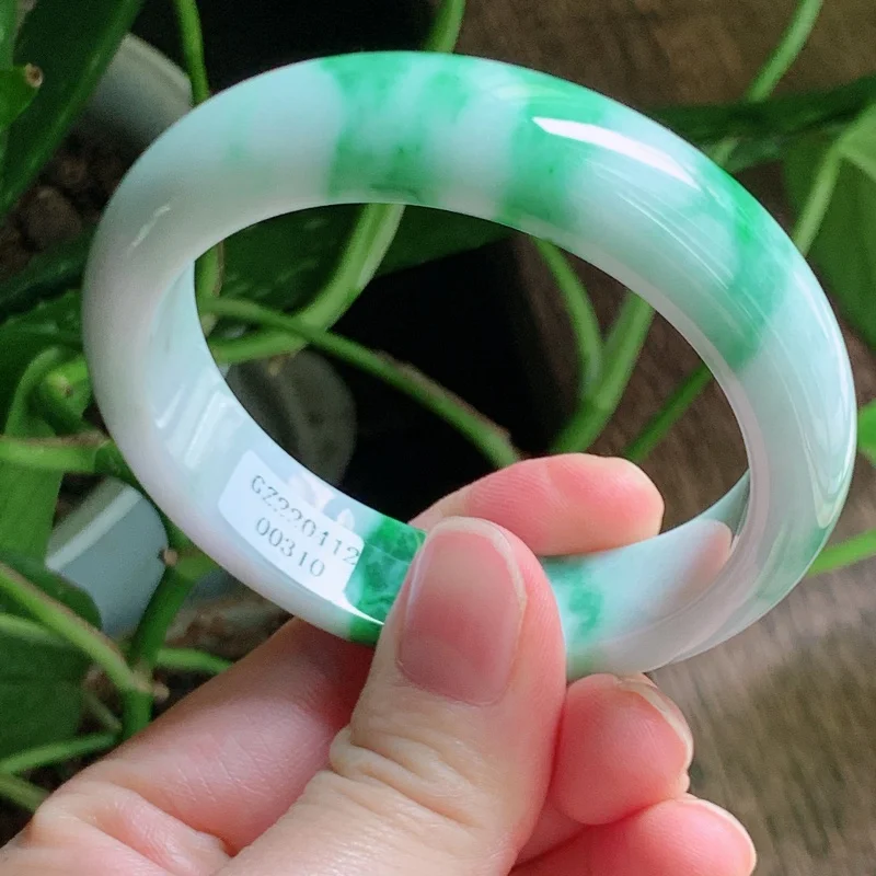 

Miaoyang Green Flower Myanmar Mine Timber a Factory Direct Sales Pingzhou Jade Bracelet