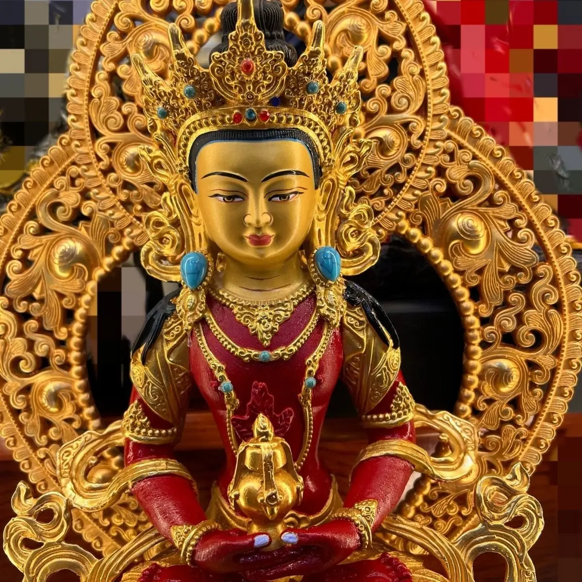 Longevity Tibetan Bodhisattva craft pure copper one foot gilt Buddha statue offering ornaments The bottom of the copper statue c