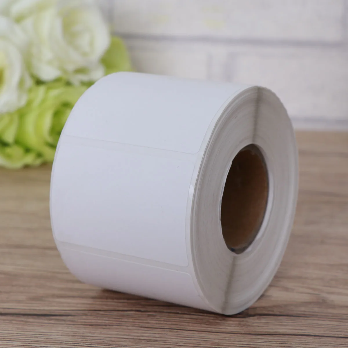 

800 Thermal Waterproof Blank Stickers Adhesive Printer Blank Stickers Paper Thermal Sticker Roll Roll Folder Tag