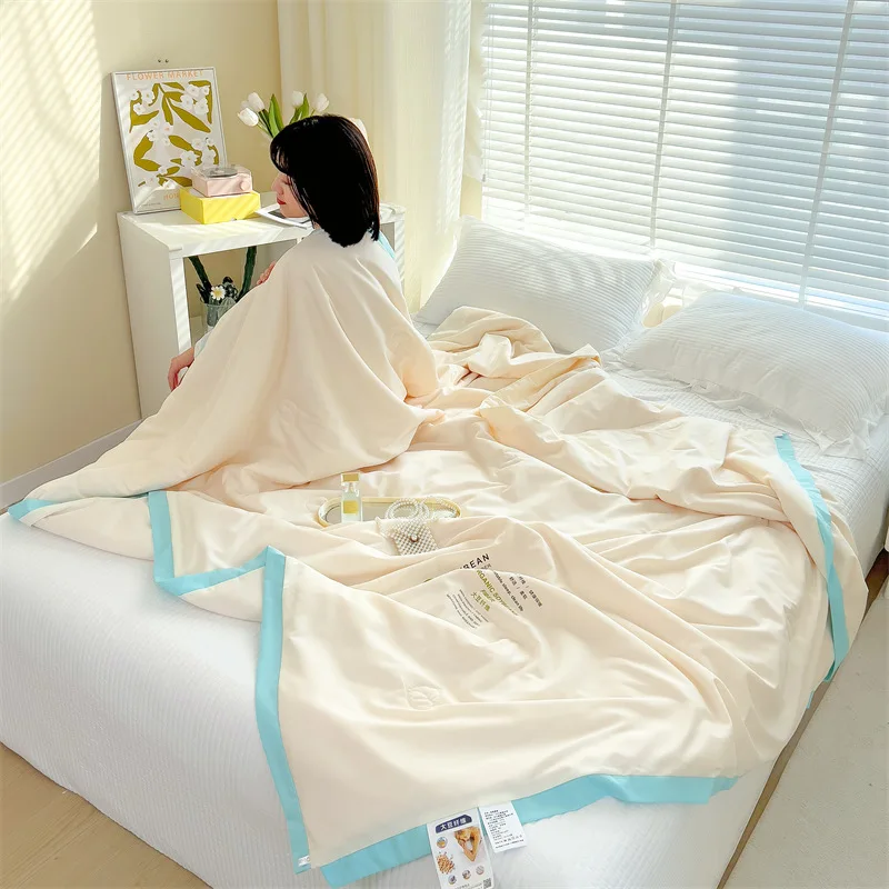 

1Pc A-Class Antibacterial Soy Protein Fiber Summer Quilt Blanket, Soft Thin Air Conditioning Quilt for Single Double Bed