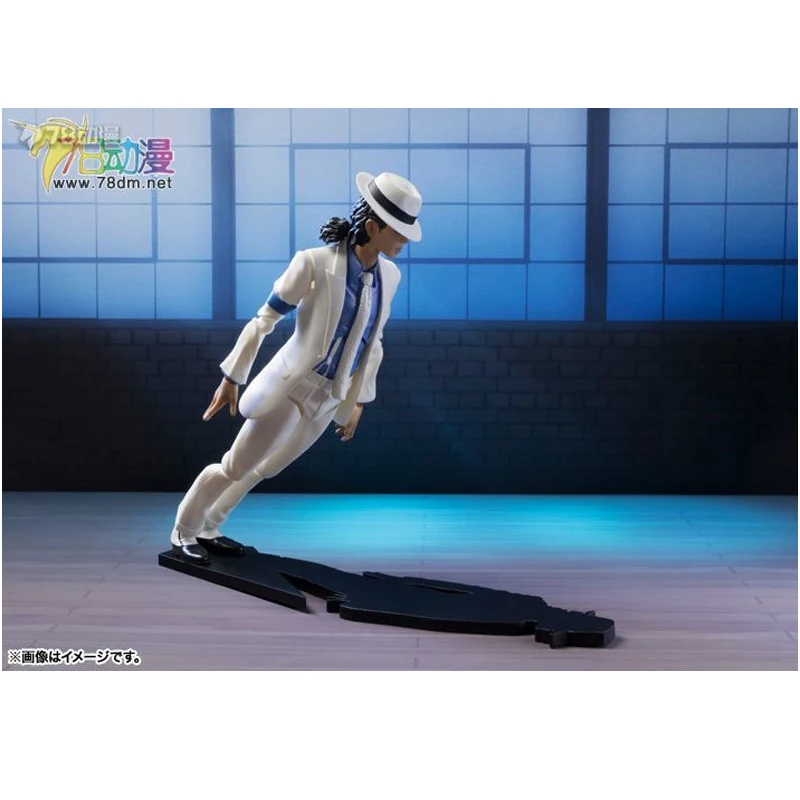 Bandai Original y genuino SHF serie de artistas de la realidad MICHAEL JACKSON figuras de acción de juguete para niños niñas niños regalo de bestia en Stock
