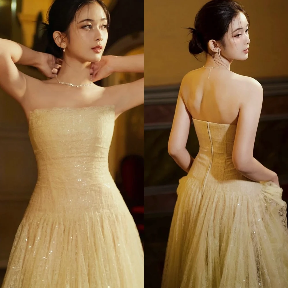 

Customized Exquisite Yellow Organza Homecoming Dress Temperament Strapless Ruched Zipper Back Customized Celebrity Gowns