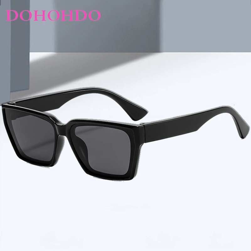 

Classic Brand Designer Square Sunglasses Women Popular Luxury Small Frame Men Sunglass Outdoor Travel Driving Shades Male UV400