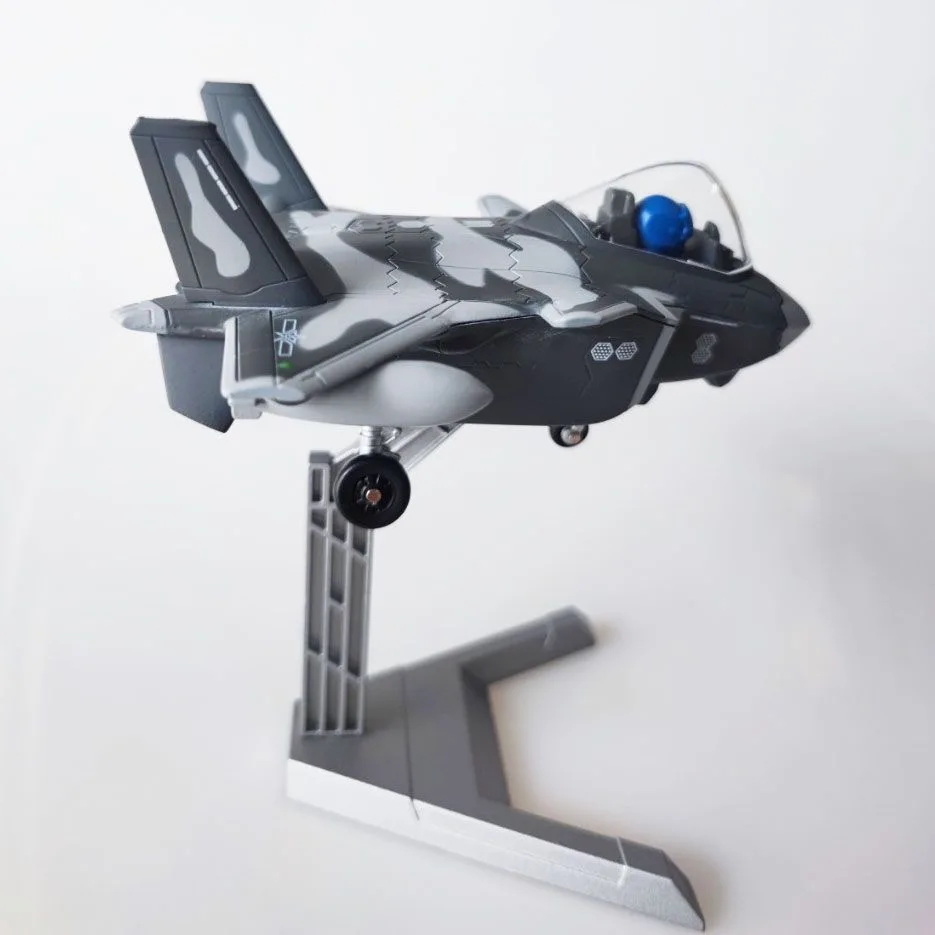 

Model Airplane Q-version J-20 Airlines Souvenir Plane Q Version Egg Machine Alloy Scale Airplanes Home Decorations Desk Accessor