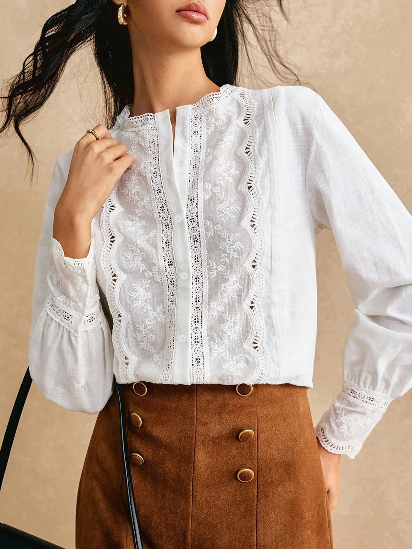 Women's100%Cotton Crew-Neck Button-Down Shirt with Exquisite Vintage Lace Embroidery – A Stylish, Casual Top for Daily Commuting