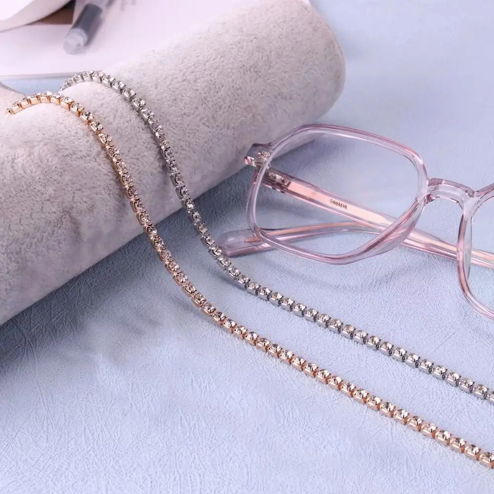 1Pcs 72cm Sunglasses Chain Lanyard Metal Rhinestone Eyeglasses Chain Holder Crystal Beads Non Slip Glasses Hanging Rope