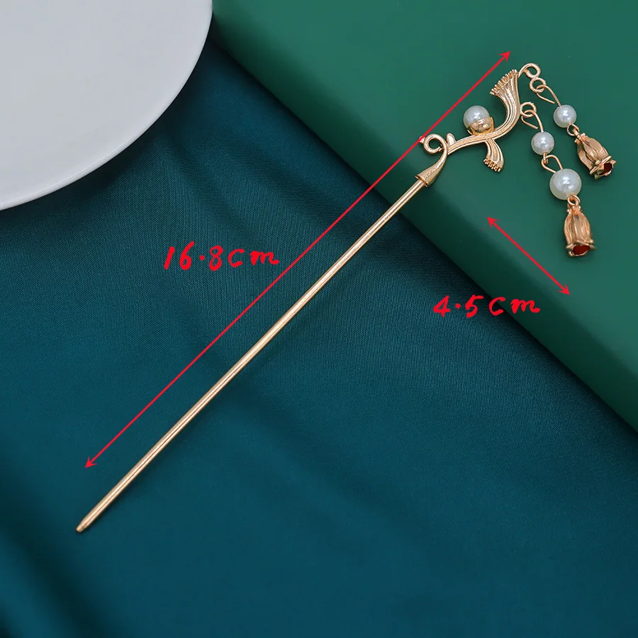 Elegant Chinese Style Updo Hairpin with Spray Wind Chimes - New Traditional Accessory