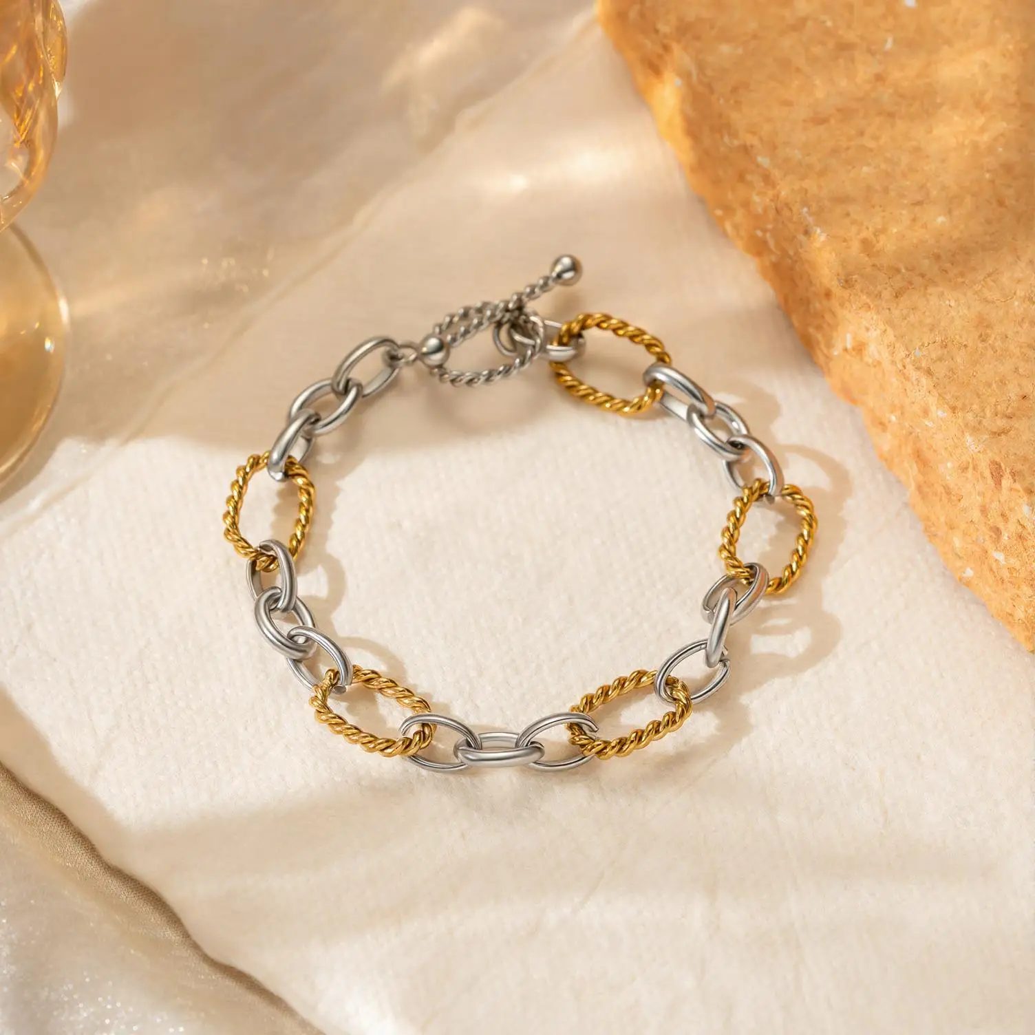 Two-Tone Twisted Cable Link Bracelet Silver & Gold Plated Interlocking Chain Vintage Inspired Statement Jewelry for Women